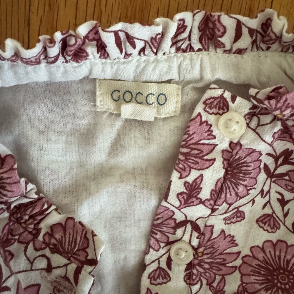 Gocco Spain Floral Baby Outfit with Hat and Booties - Picture 3 of 3